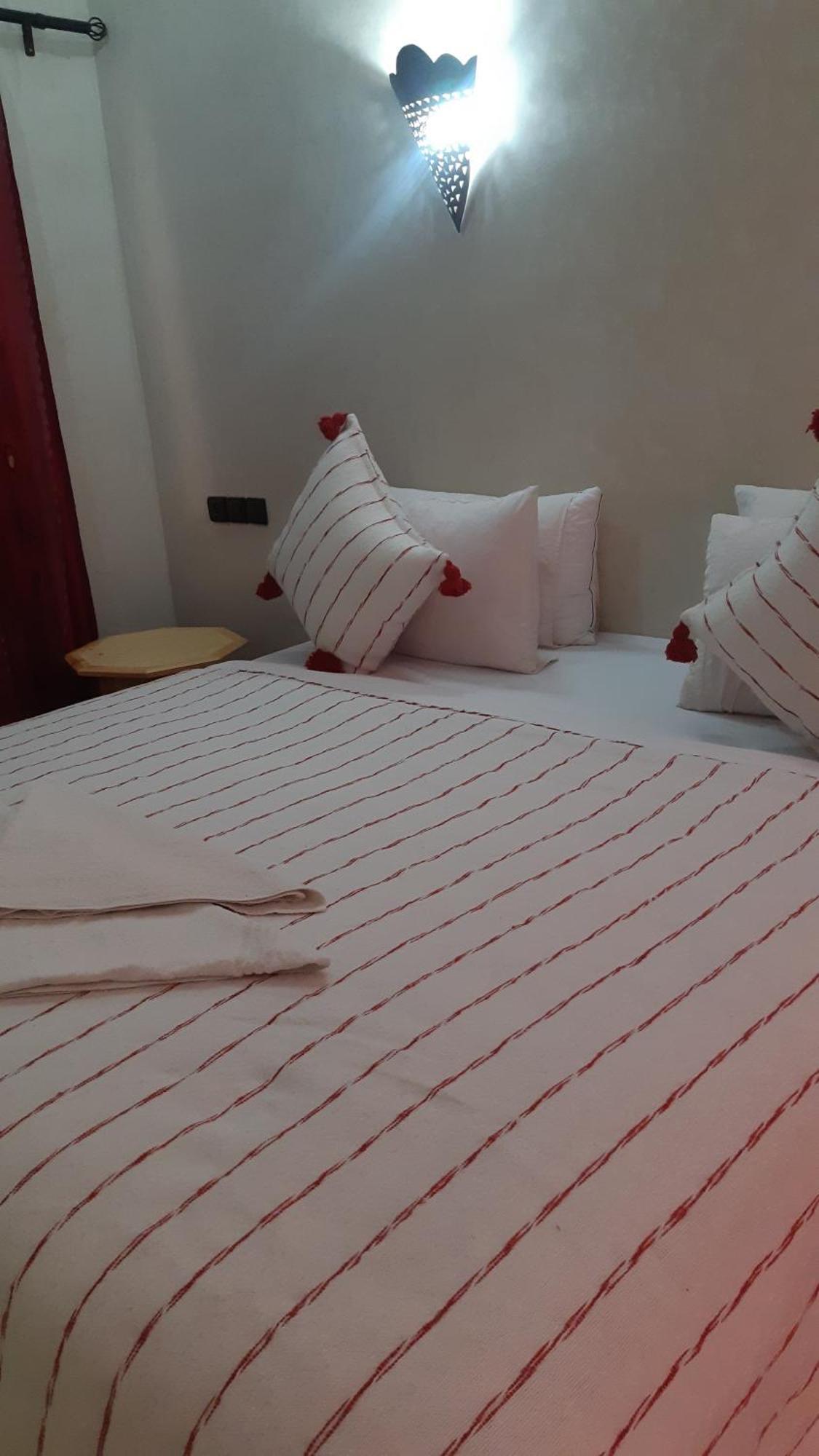 Hotel Restaurant Dar Al Madina Tinghir Exterior photo