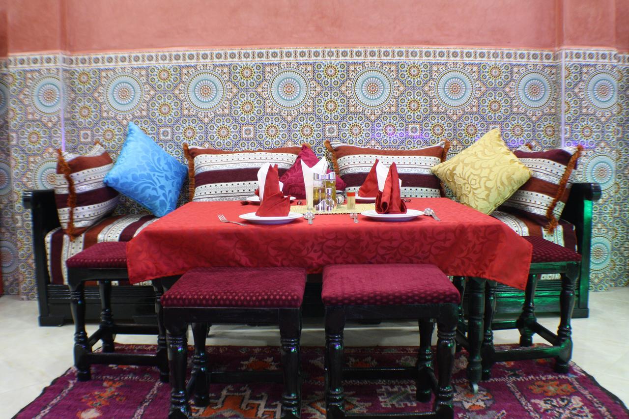Hotel Restaurant Dar Al Madina Tinghir Exterior photo