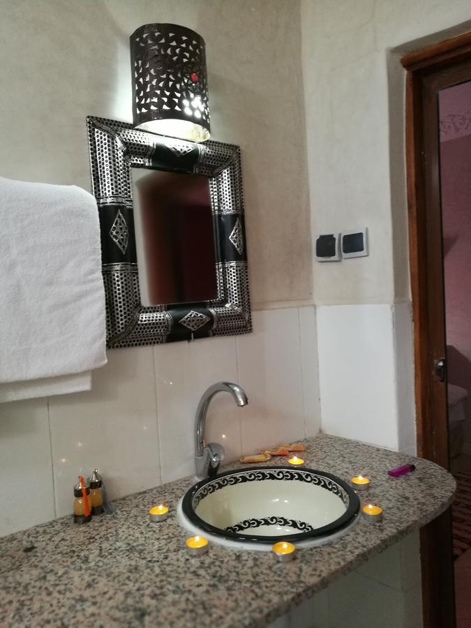 Hotel Restaurant Dar Al Madina Tinghir Exterior photo